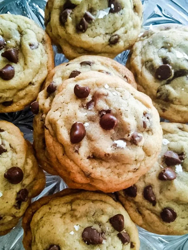 Soft Batch Chocolate Chip Cookies