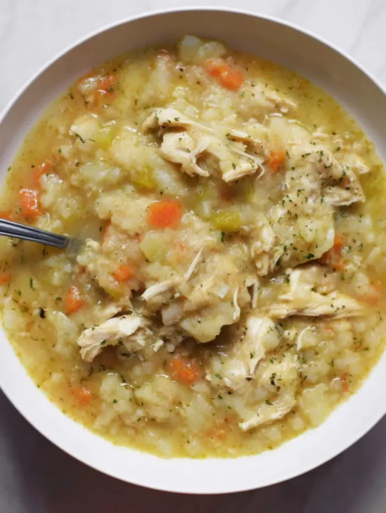 Anti-Inflammatory Cauliflower Chicken Soup