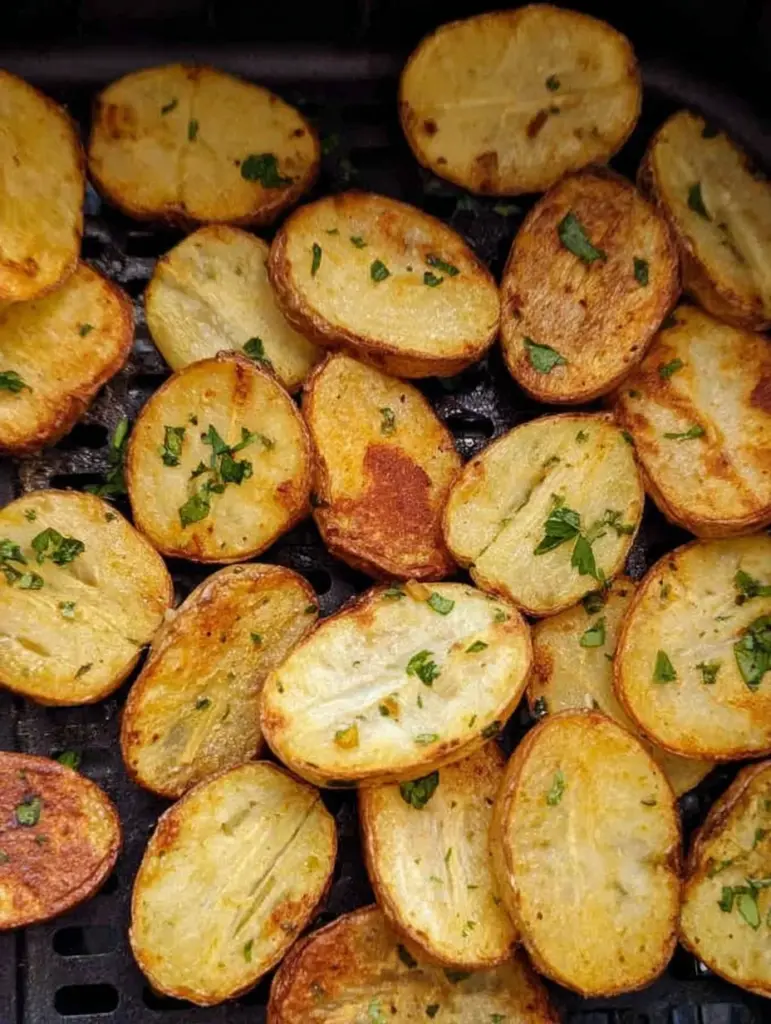 Crispy Air Fryer Sliced Potatoes